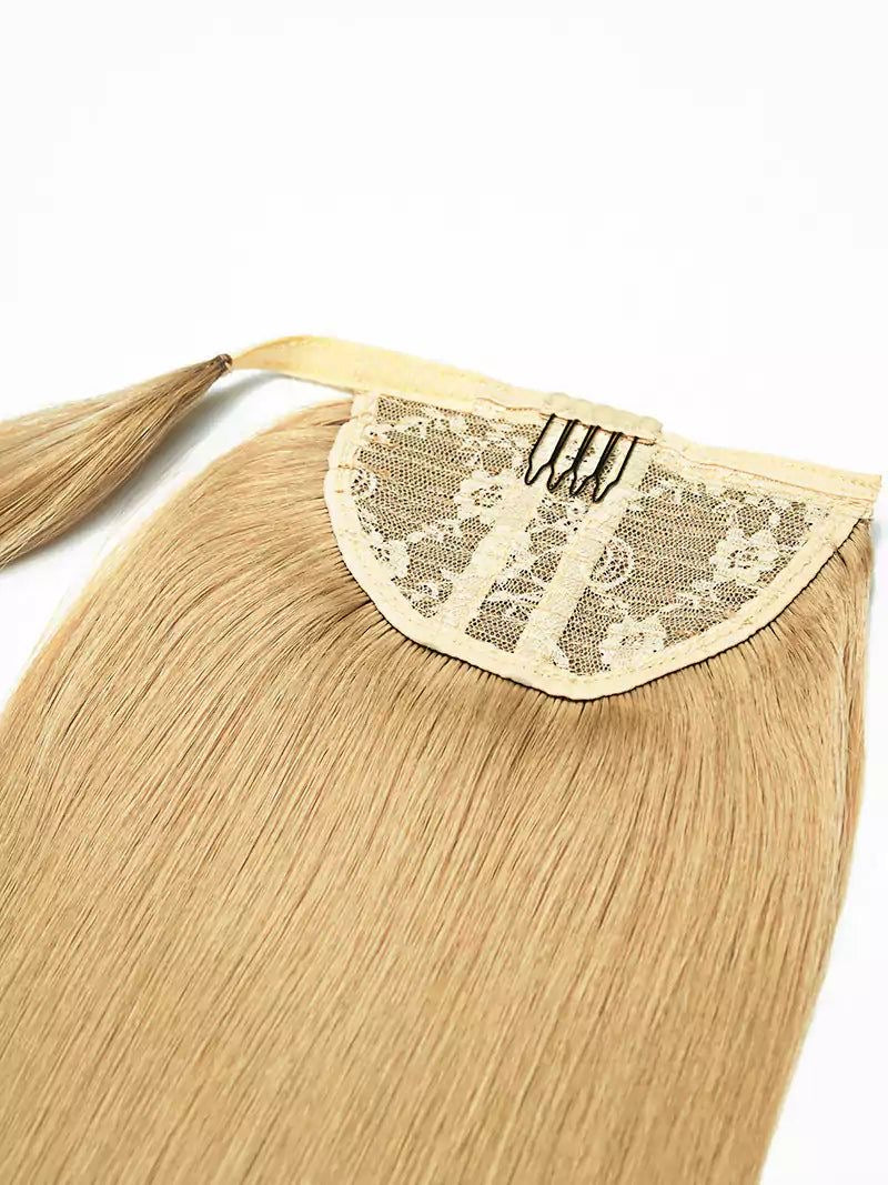 Coleta de pelo natural rubia